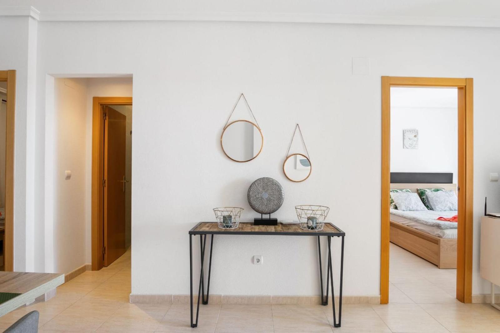 Nice Modern 2 Bed Apartment In Torrievieja تورّيفيِخا المظهر الخارجي الصورة