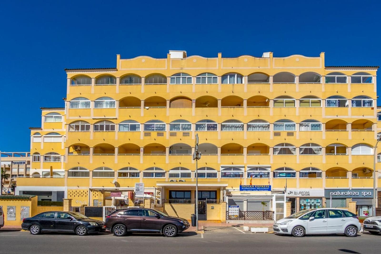 Nice Modern 2 Bed Apartment In Torrievieja تورّيفيِخا المظهر الخارجي الصورة