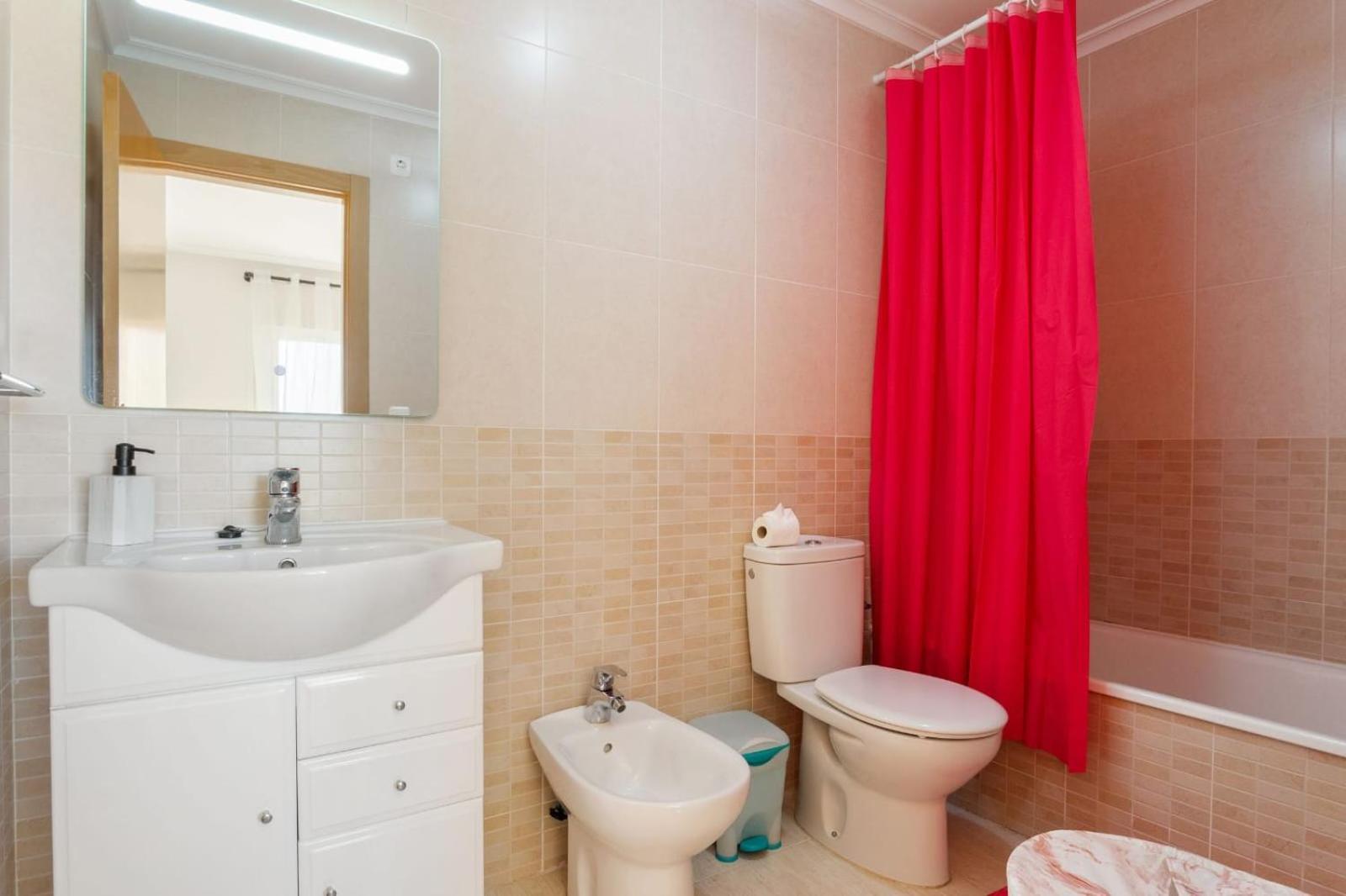 Nice Modern 2 Bed Apartment In Torrievieja تورّيفيِخا المظهر الخارجي الصورة