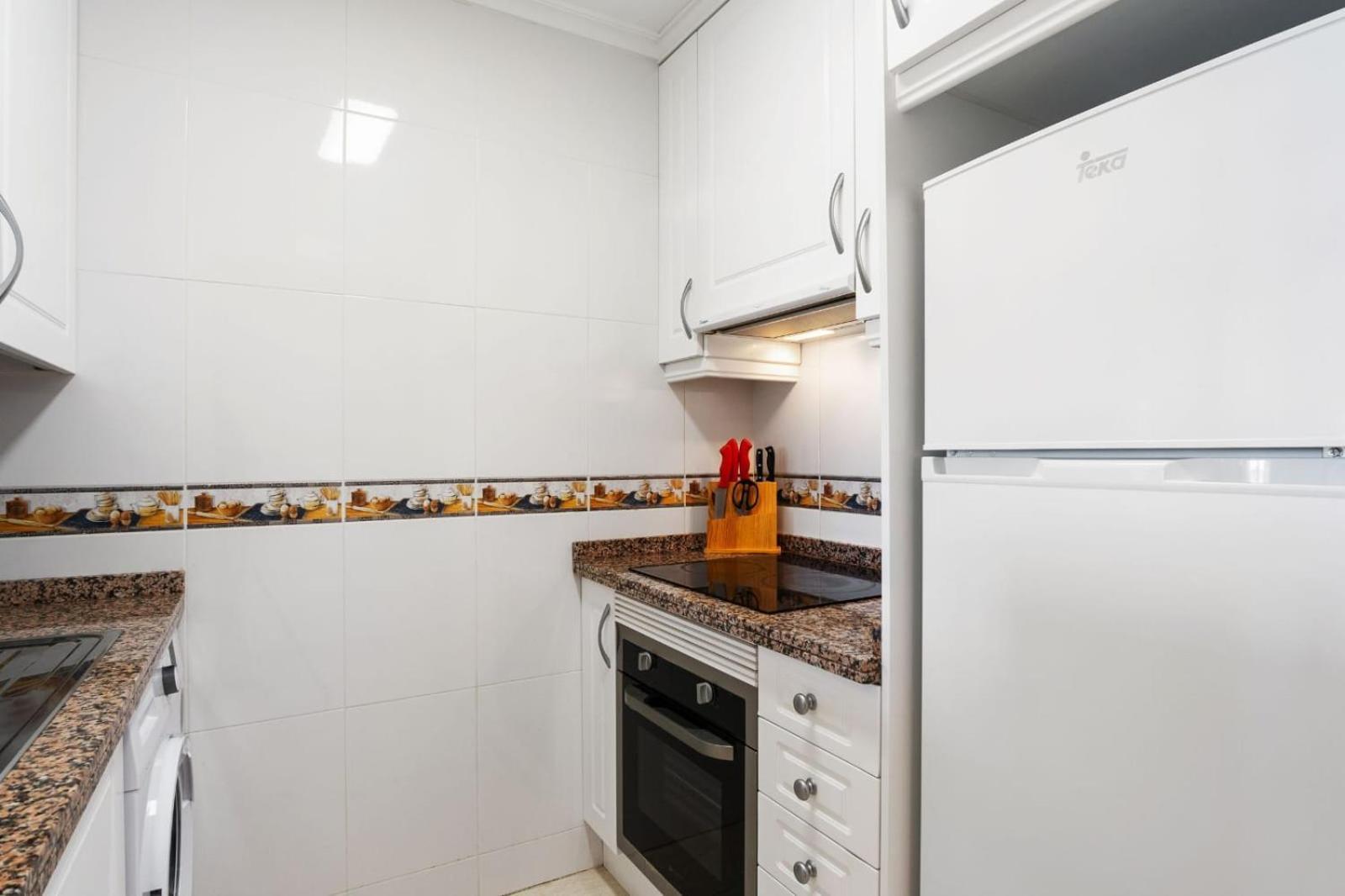 Nice Modern 2 Bed Apartment In Torrievieja تورّيفيِخا المظهر الخارجي الصورة