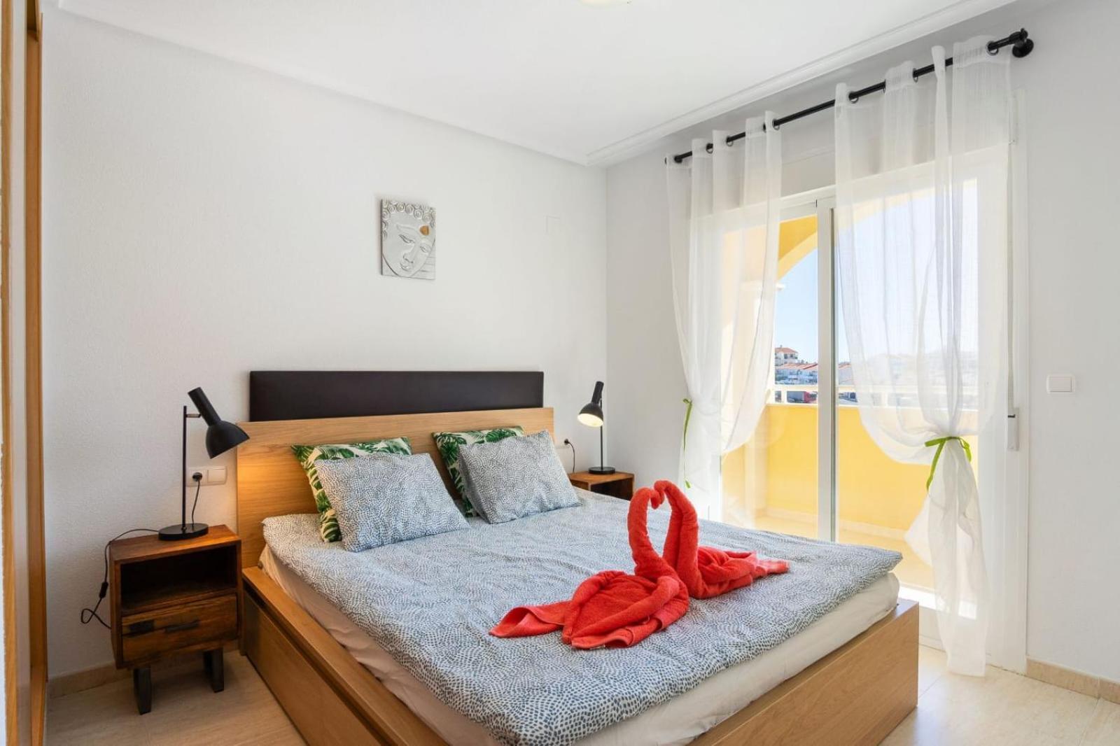 Nice Modern 2 Bed Apartment In Torrievieja تورّيفيِخا المظهر الخارجي الصورة
